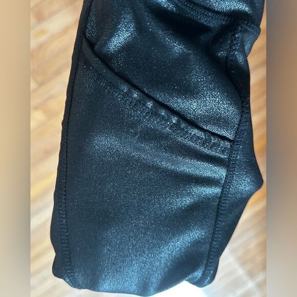 Retro Gong Black Shiny Leather leggings in M - Picture 4 of 13